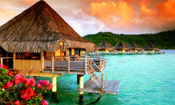 Tahiti, The 10 Best Honeymoon Destinations for 2024, 10 Best Honeymoon Locations Around The World, Top Honeymoon Destinations in 2024, Best Romantic Locations Around The World