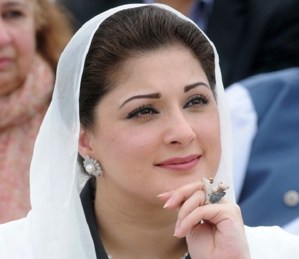 Maryam Nawaz:- Attractive Politicians, Good-Looking Politicians